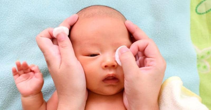 Pinterest/Women's Alphabet